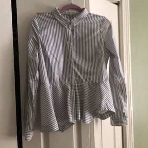 Heartloom white with black pinstripe blouse